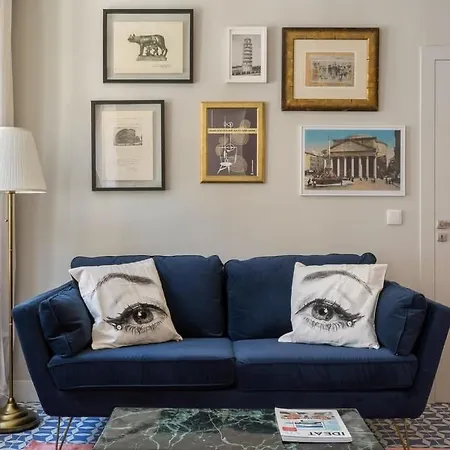Strada - Furnished - Downtown * ليون