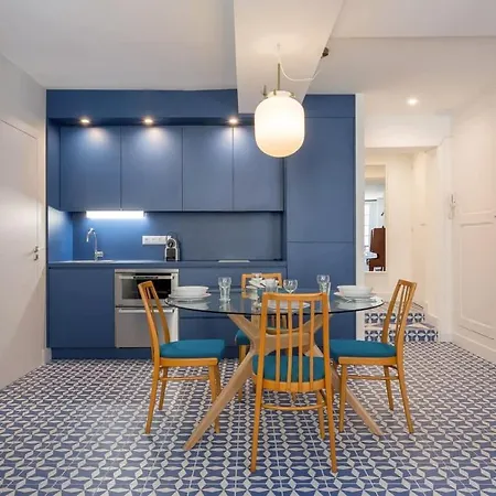 Strada - Furnished - Downtown شقة *